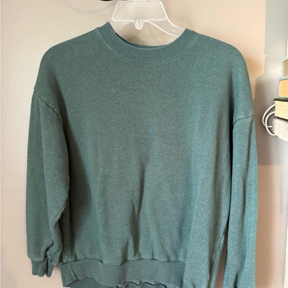 American Eagle Outfitters Men's Crewneck Sweater in Slate Green
